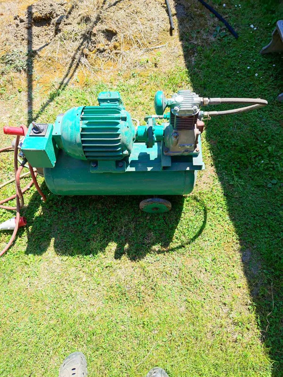 Predám kompresor 1,5 KW