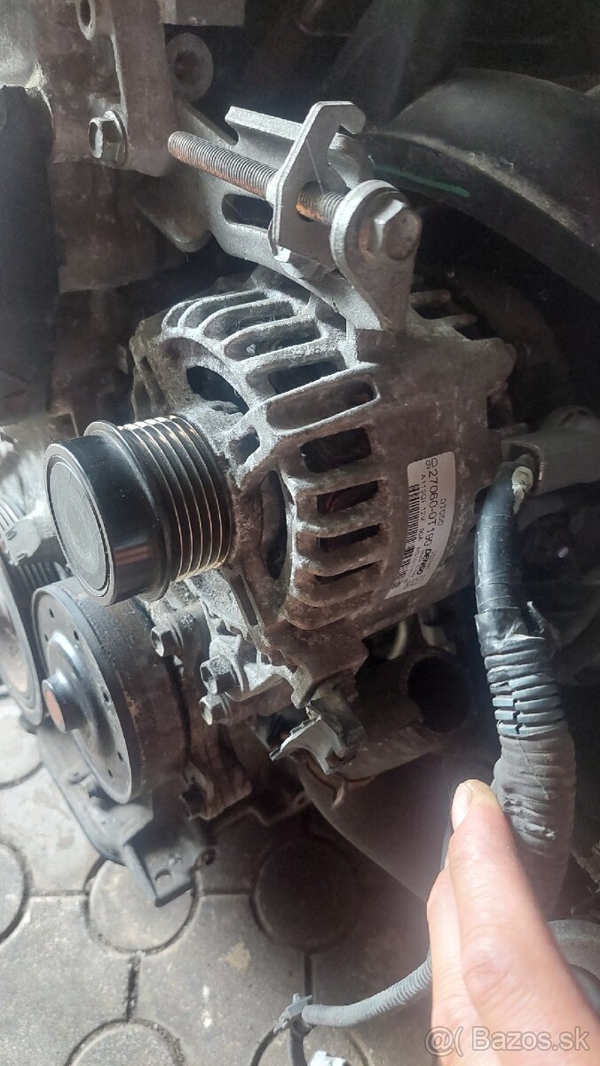 Predám alternátor Toyota 1.6 27060-0T190