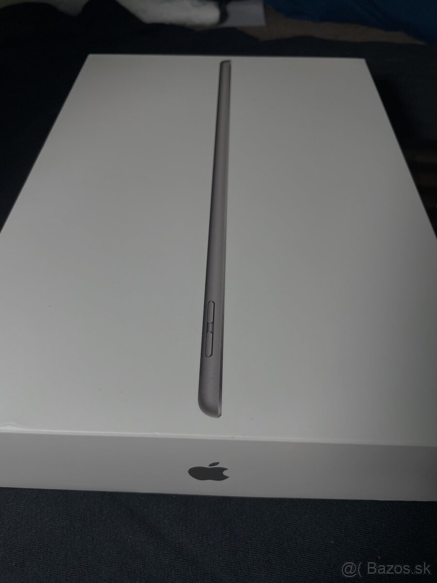 Apple iPad (9th Generation) 64GB