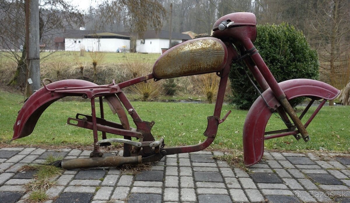Torzo Jawa 250 353 Kývačka