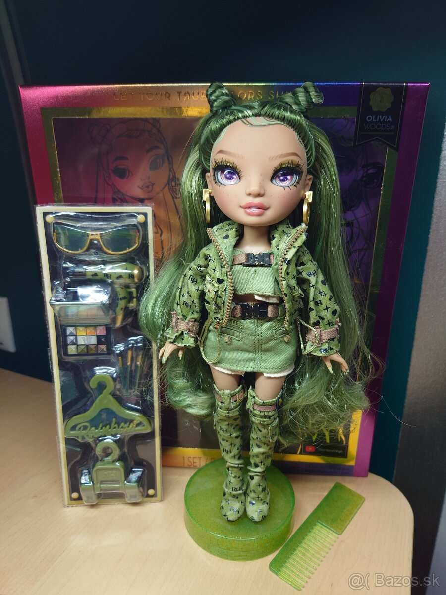 13x bábiky Rainbow High