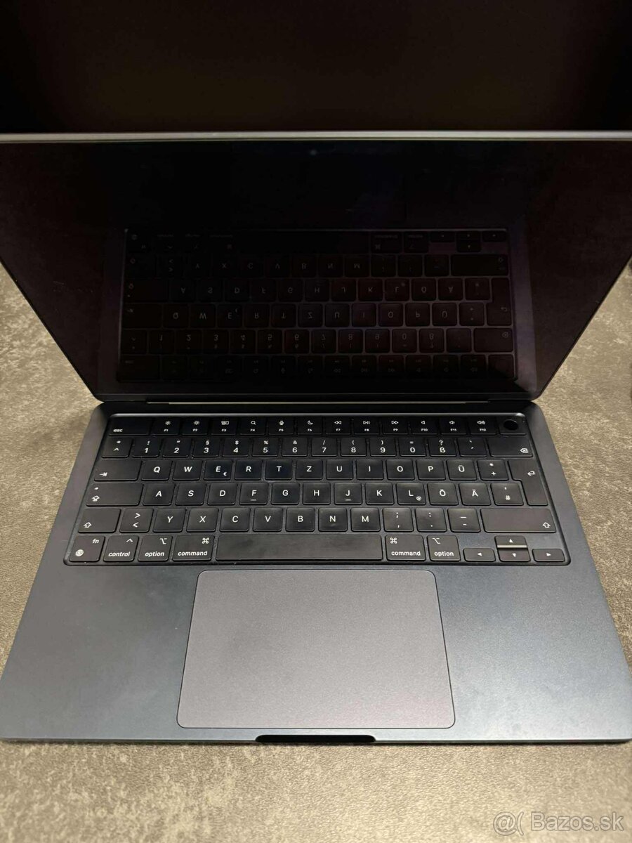 Apple Macbook Air 13 - M2 chip