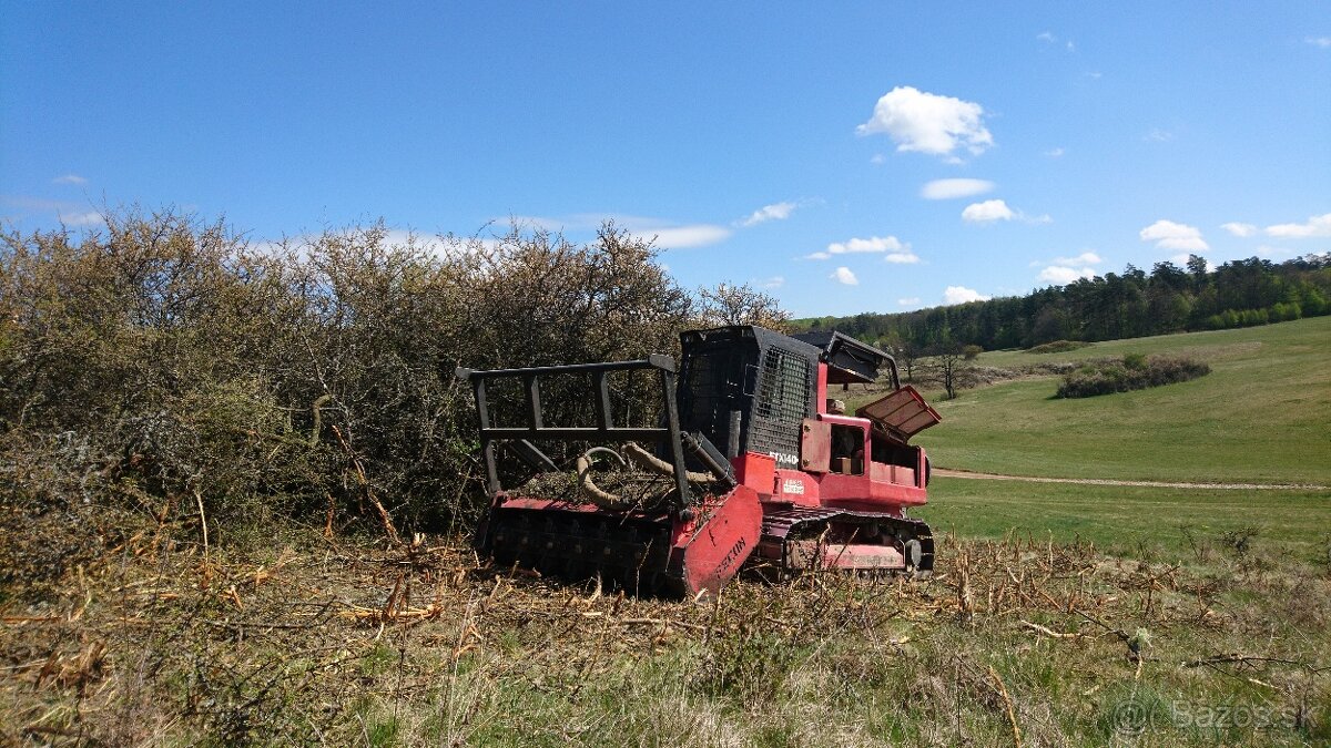 Lesná fréza FECON FTX140 FM