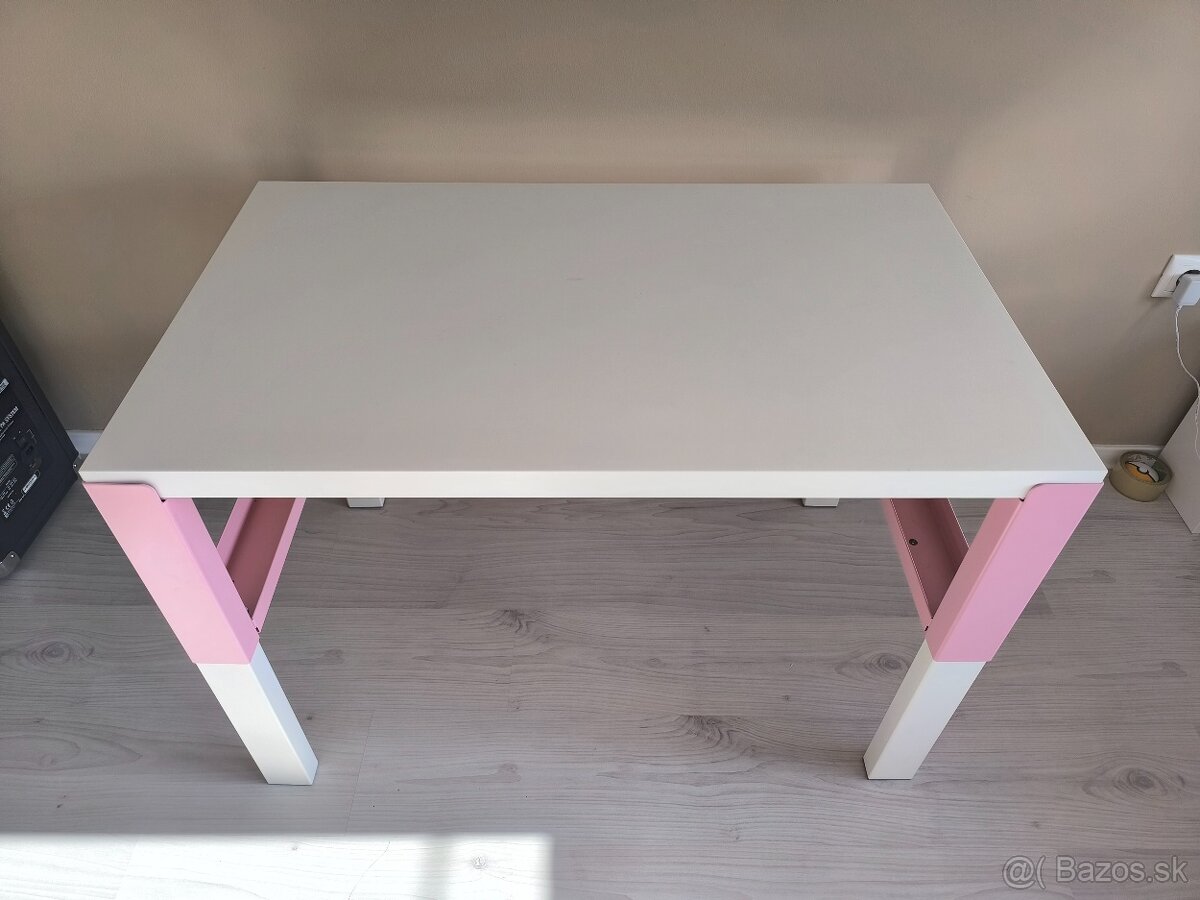 Detsky rastuci stol ikea
