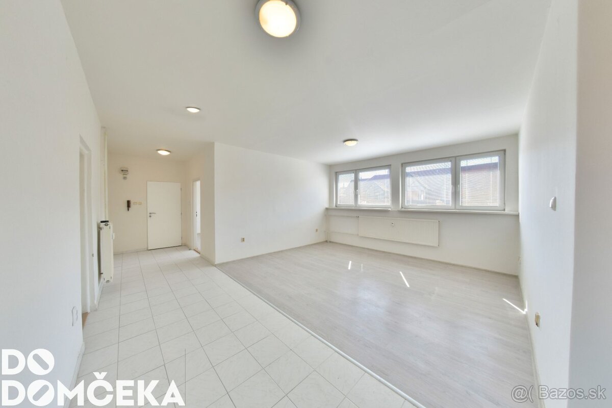 DO DOMČEKA | Priestranný 5-izbový byt s potenciálom na atrak