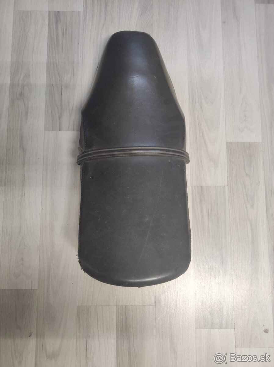 Sedlo Jawa 23 mustang