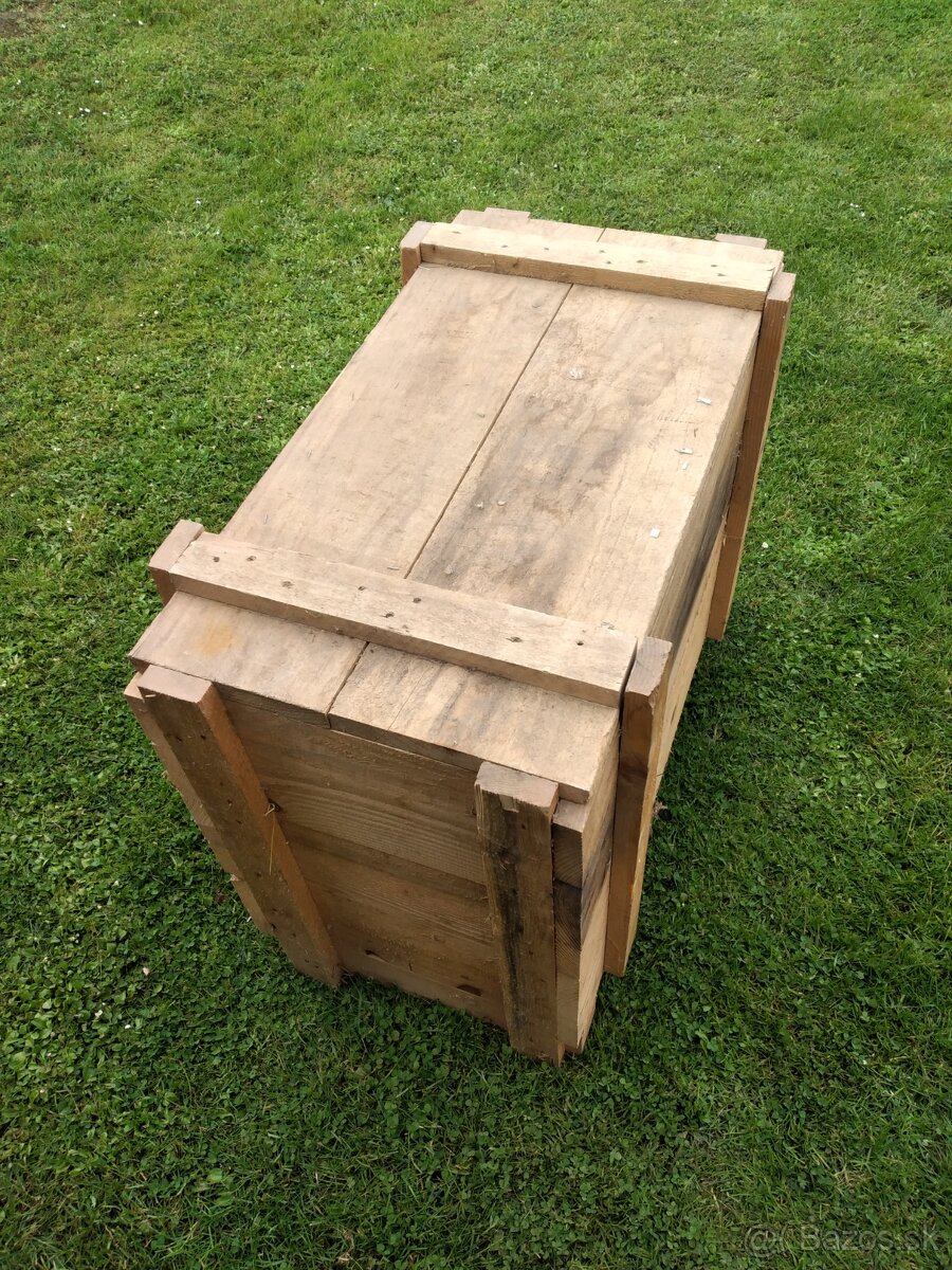 Drevenna bedna, debna