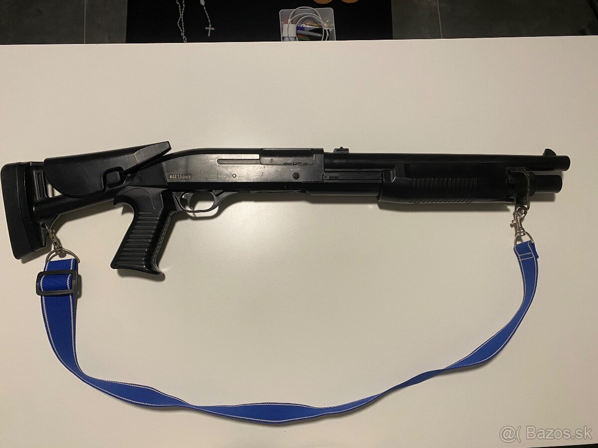 Airsoft zbraň