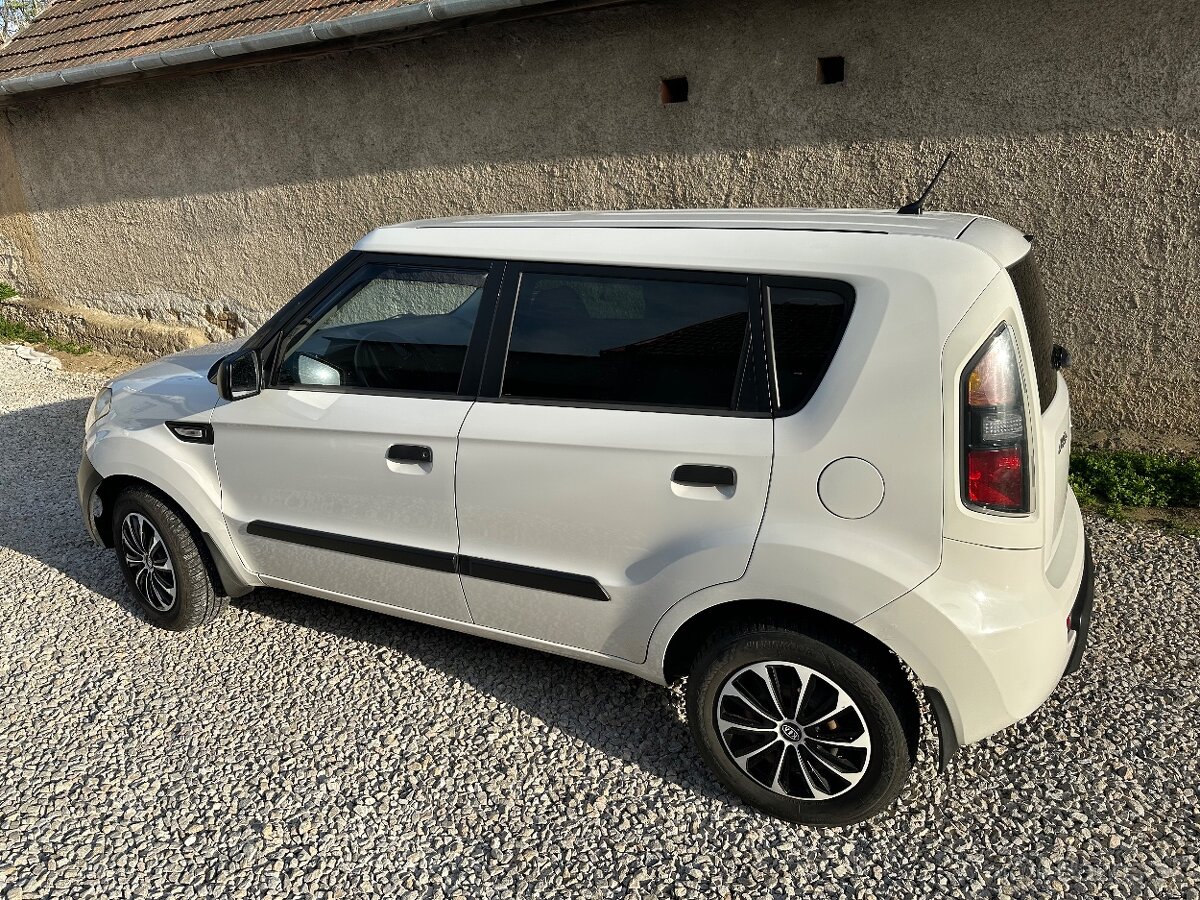 KIA Soul