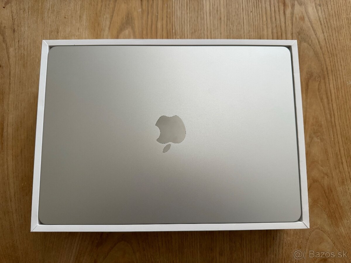 MacBook Air 13 M4 24/256