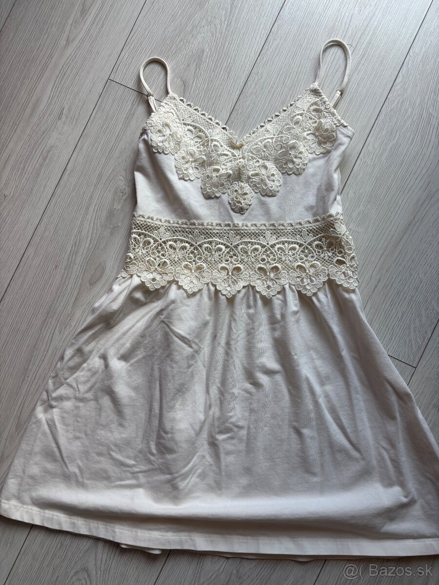 Čipkovane letné minišaty XS Topshop