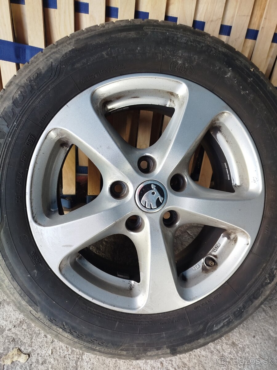 Predám letné pneumatiky Dunlop 195/65r15