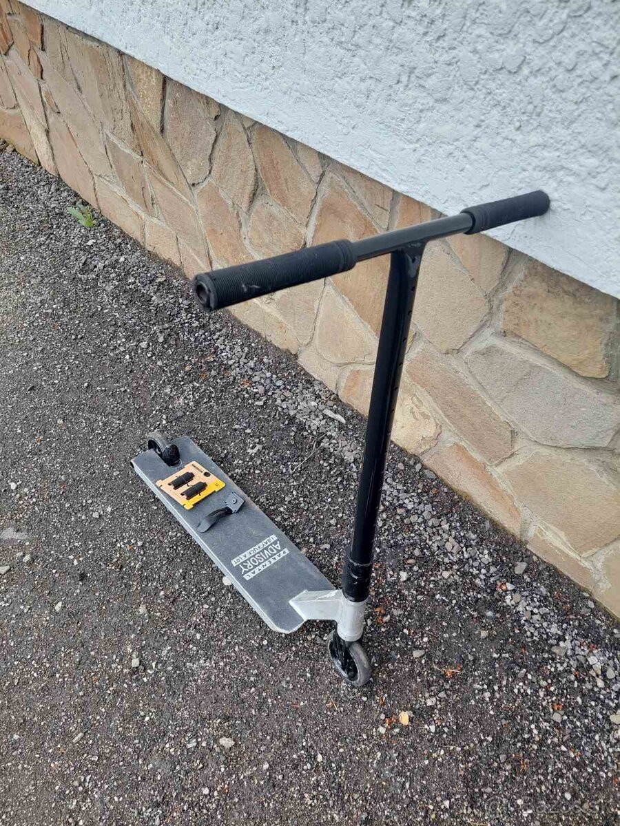 Freestyle custom kolobežka