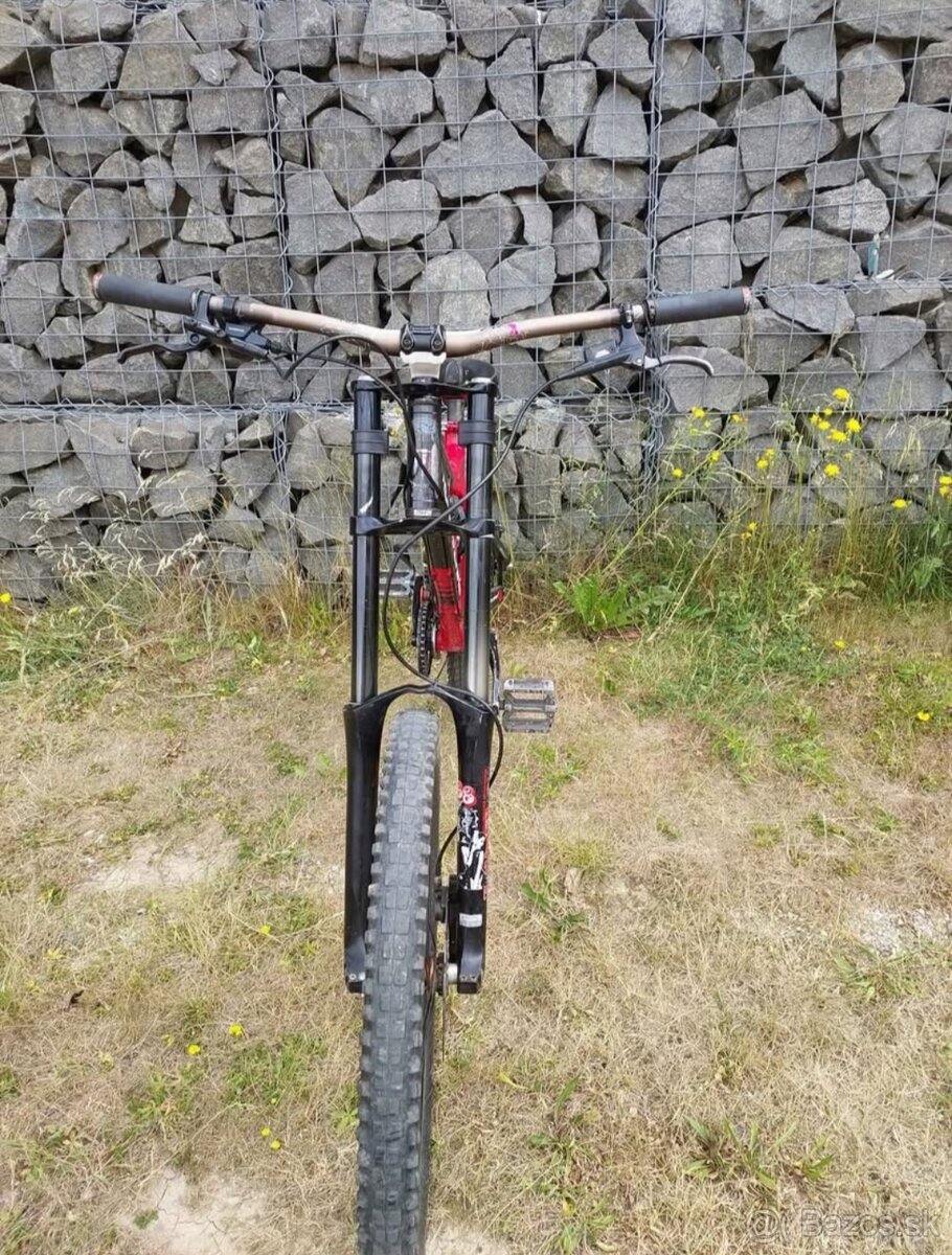 Horsky bicykel celodpruženy Rock Machine