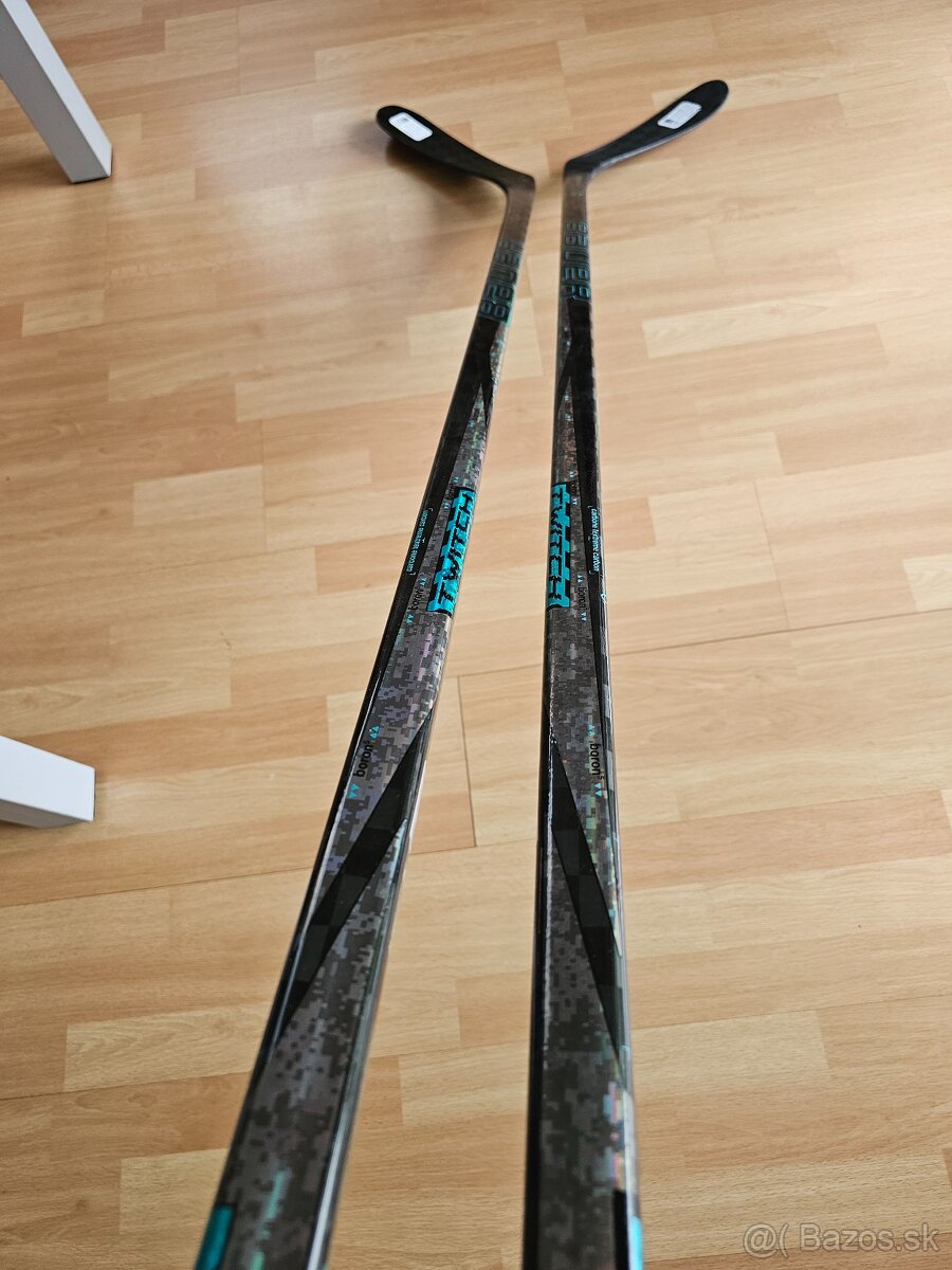 Hokejky BAUER TWITCH SR