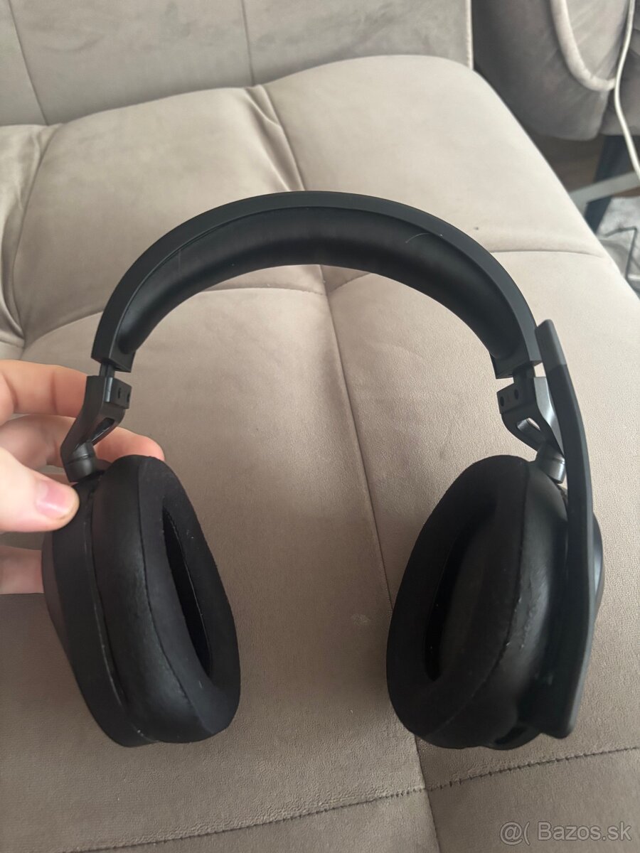 CORSAIR HS65 WIRELESS Carbon sluchadla