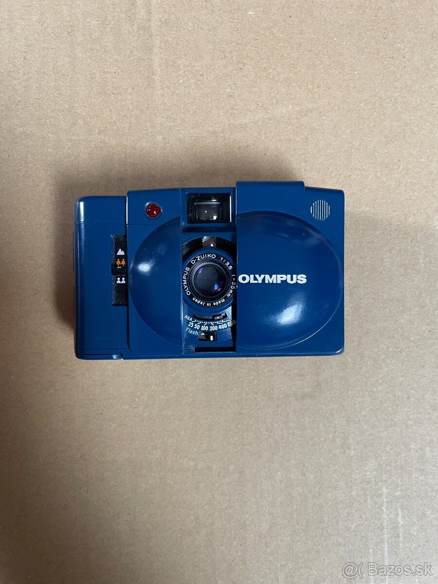 Olympus xa2