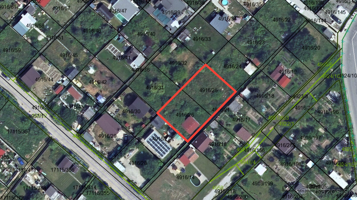 Záhrada 626 m2 v peknej lokalite v Rači na Žabom Majeri za s