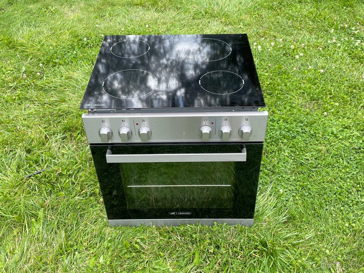 Elektrická rúra a varná doska