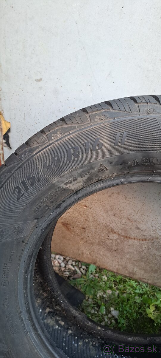 MATADOR SIBIR SNOW 215/65 R16.