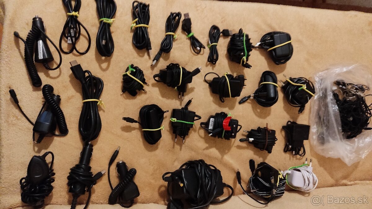 Nabíjačky s káblami