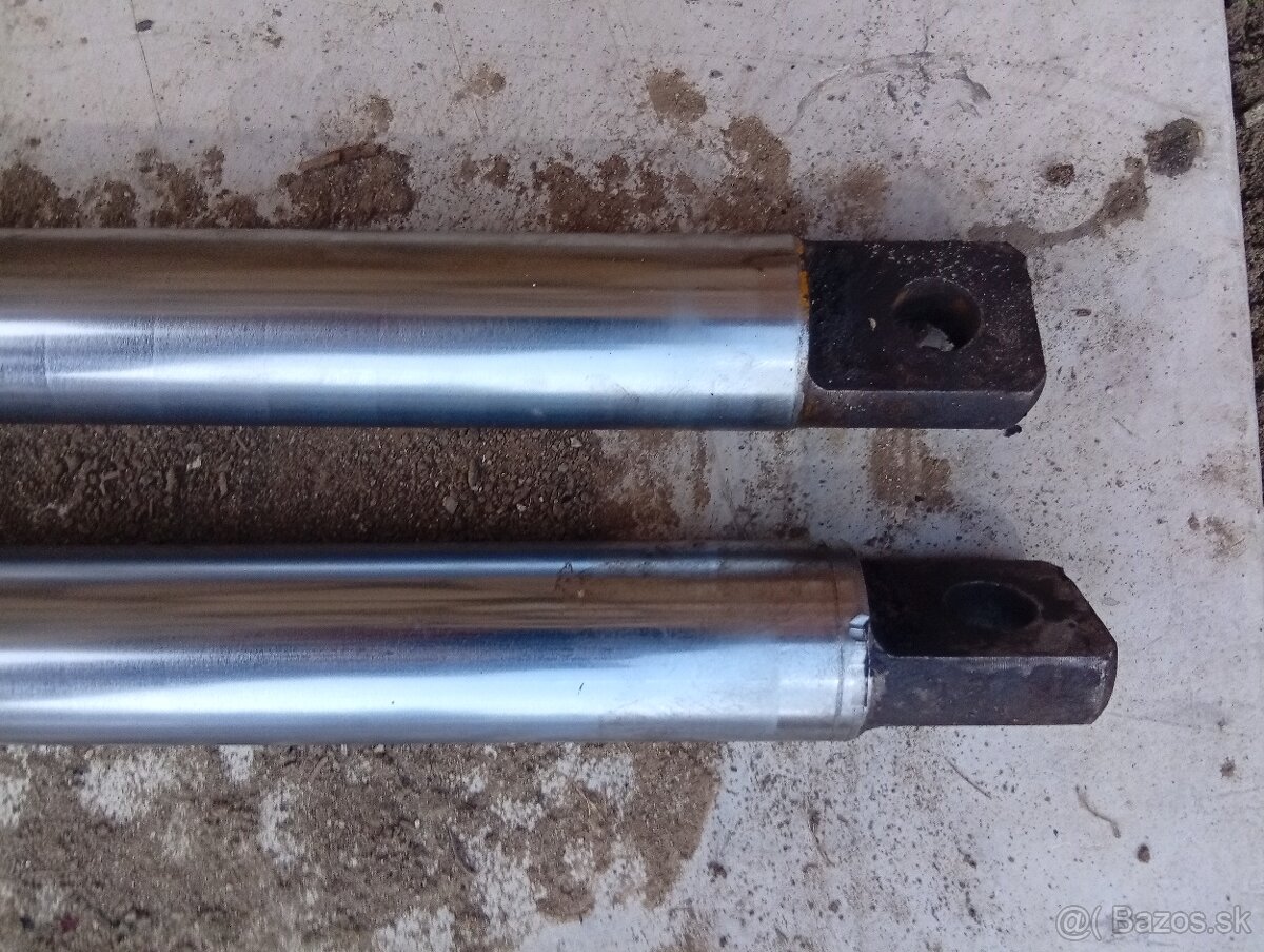 Predám tieto 2 dvojčinné rovnaké piestnice