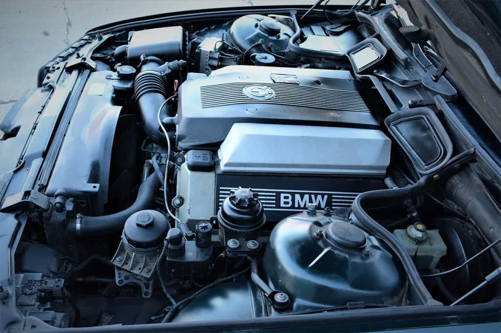Prodám motor M60B40 z BMW e38 740i 210kw perfektní stav
