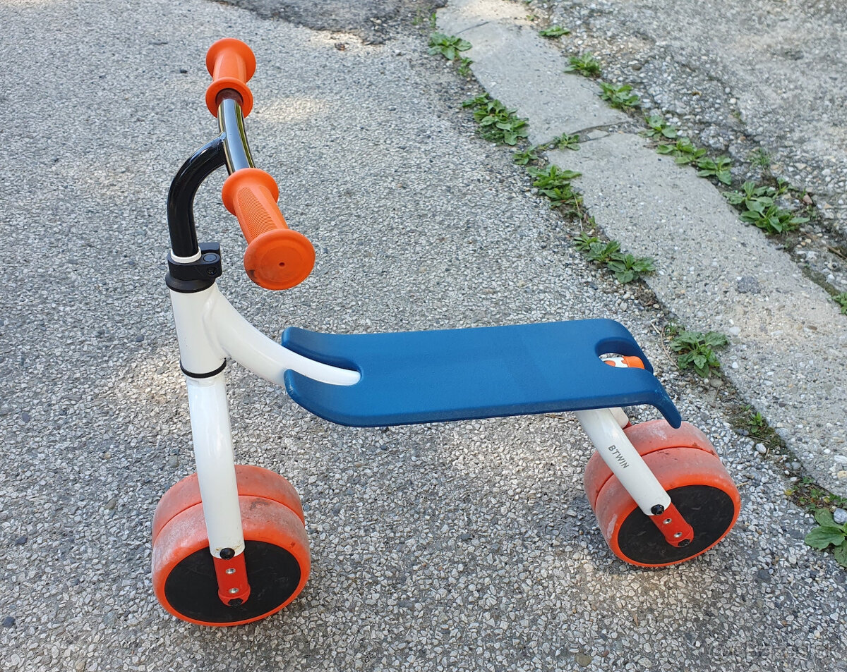 Odrážadlo BTWIN