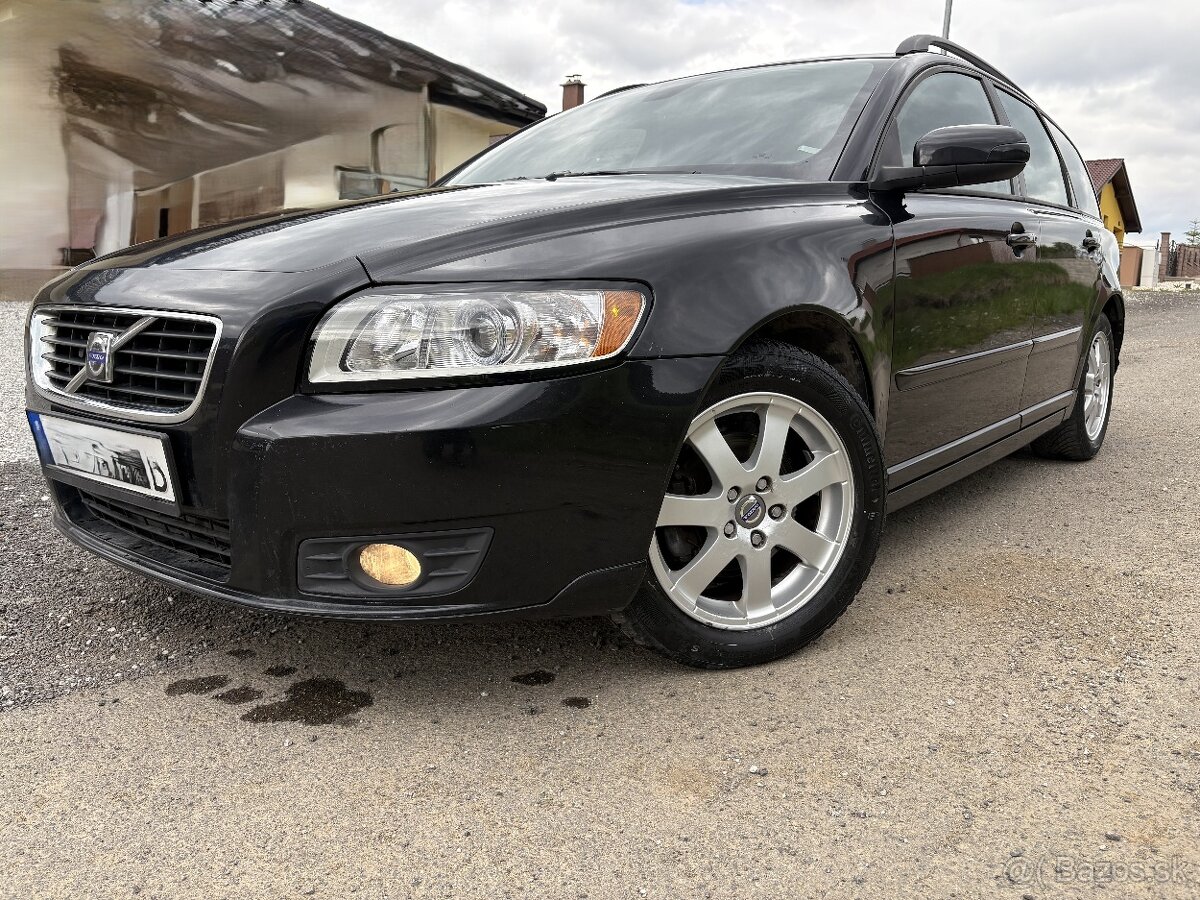 VOLVO V50 1.6D 80 Kw Manuál 5 st.