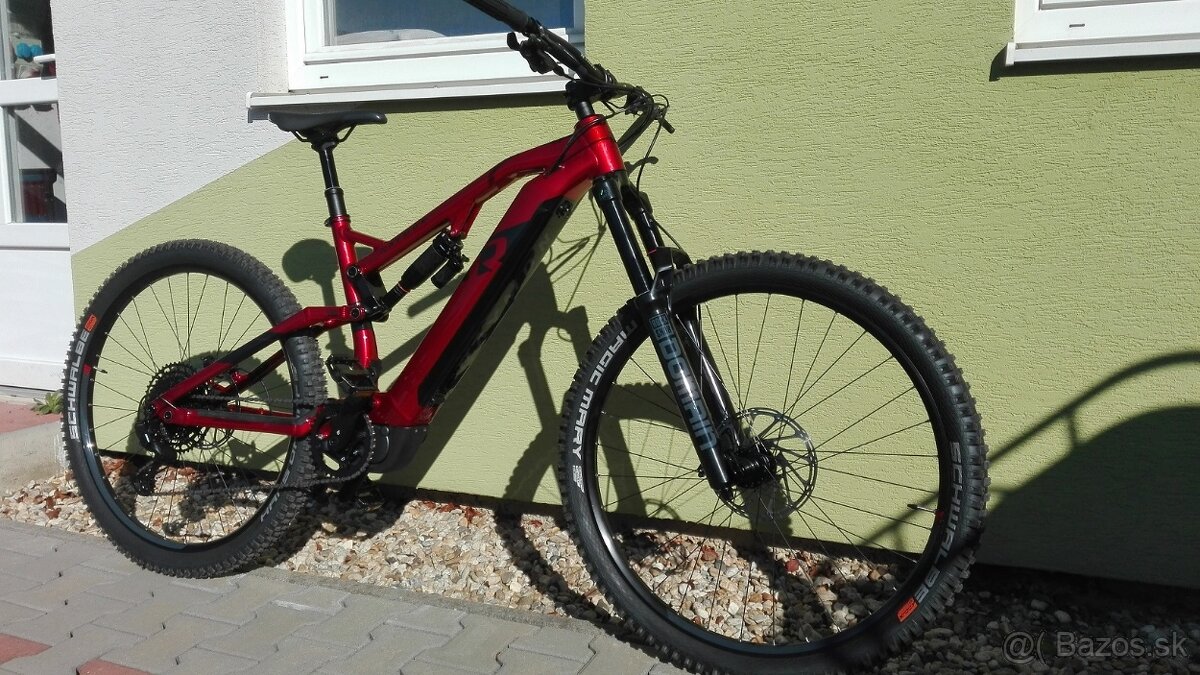 Celoodpruzeny Elektrobicykel eBike