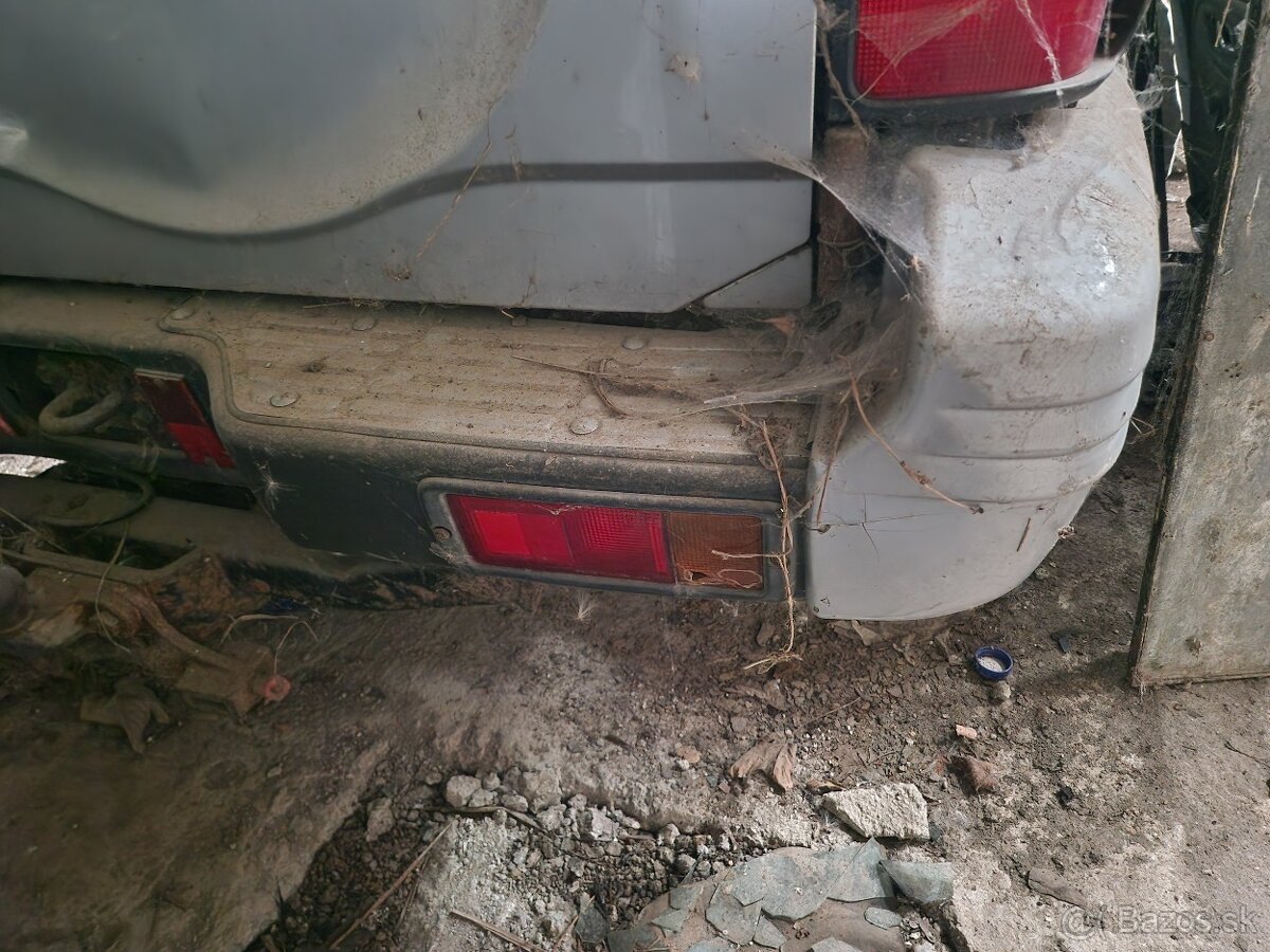 Zadný nárazník Pajero 2 Facelift