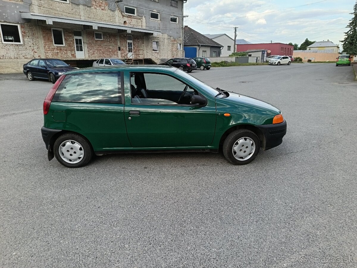 Predam krásne Auto Fiat Punto1.0 1998.