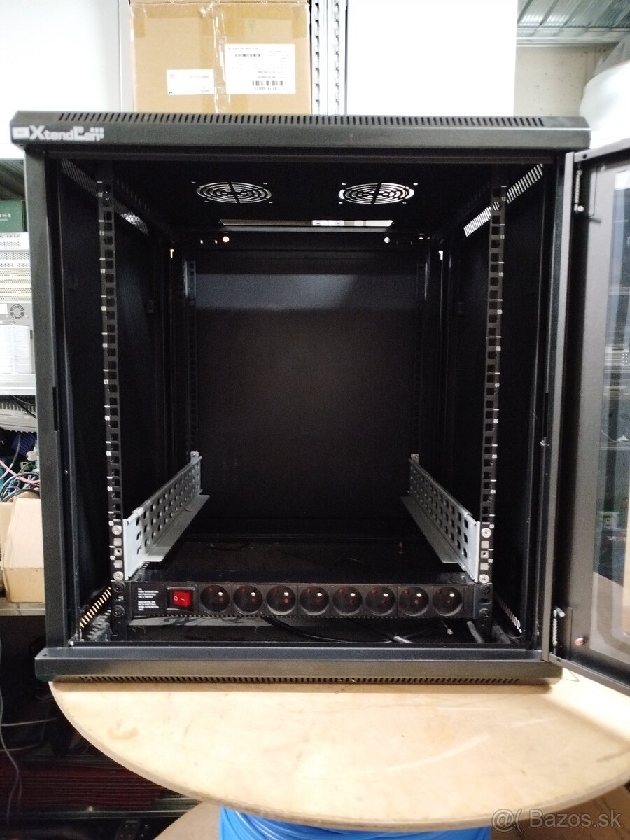 Rack 19" nový 12U