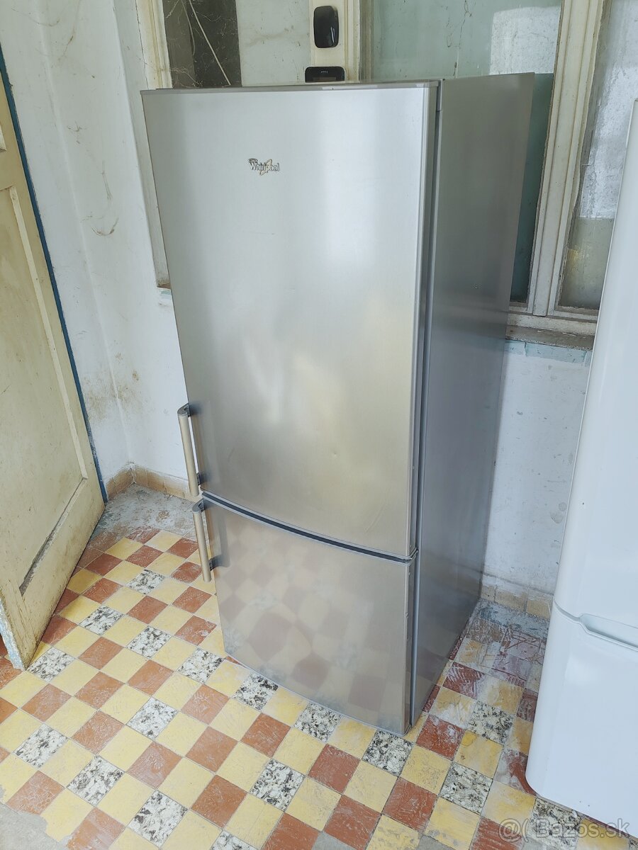 Predám chladničku Whirlpool 154cm