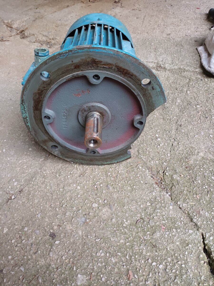 Elektrický motor