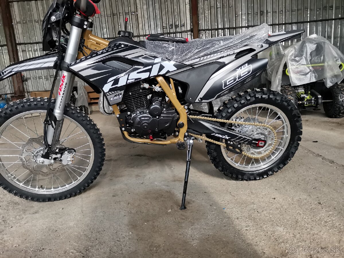Xmotos 300
