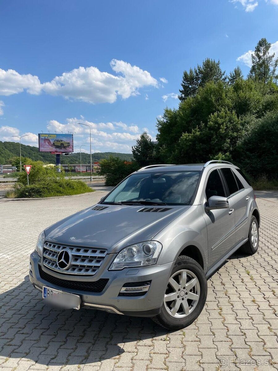 141 000km MERCEDES ML 350 CDI 4 MATIC ( možný odpočet DPH )