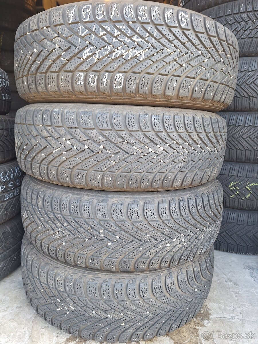 195/65/R15 zimné 4ks. Pirelli