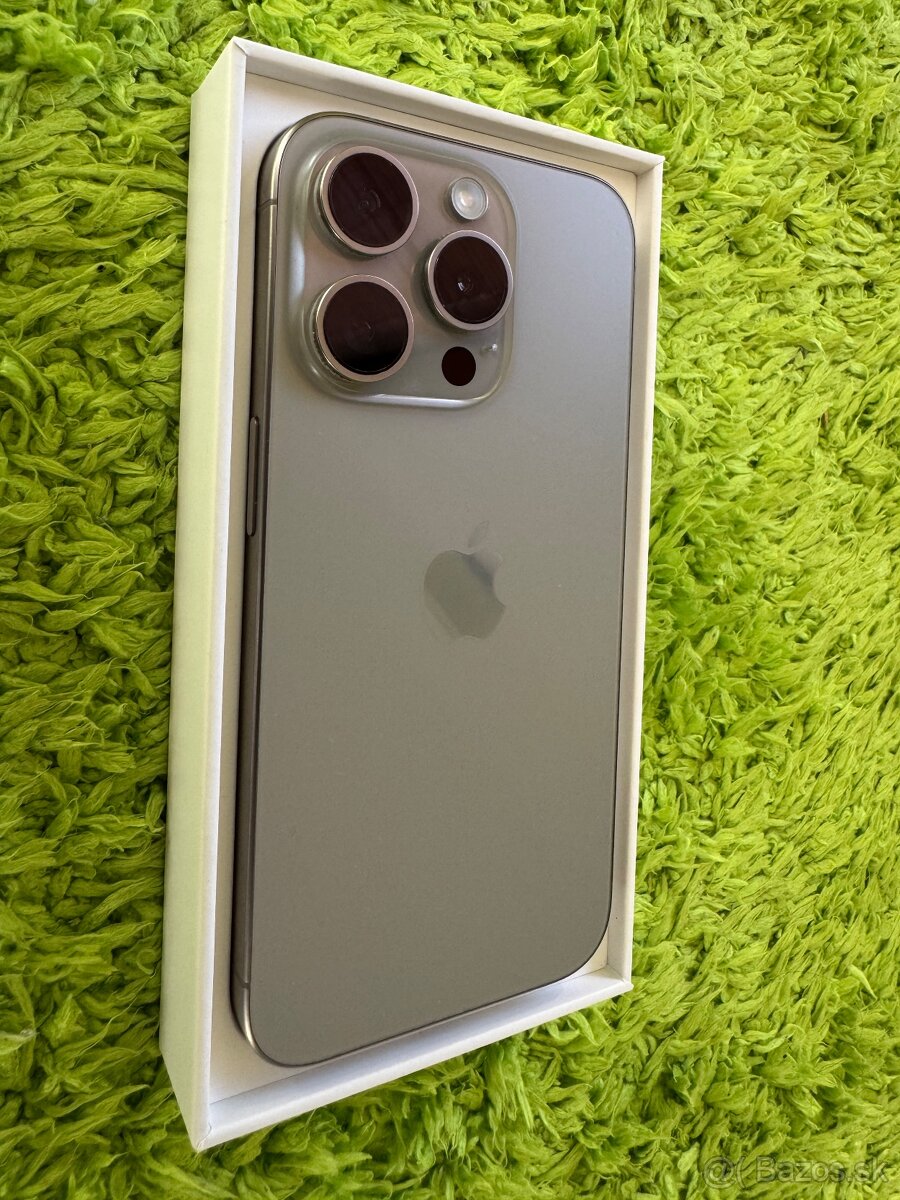 iPhone 15 pro 128gb natural titanium