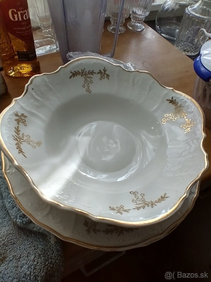 Kúpim porcelán Bernadotte