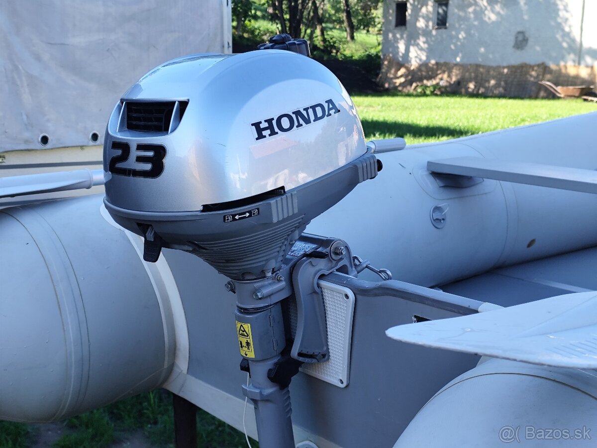 Nafukovací čln lodný motor Honda