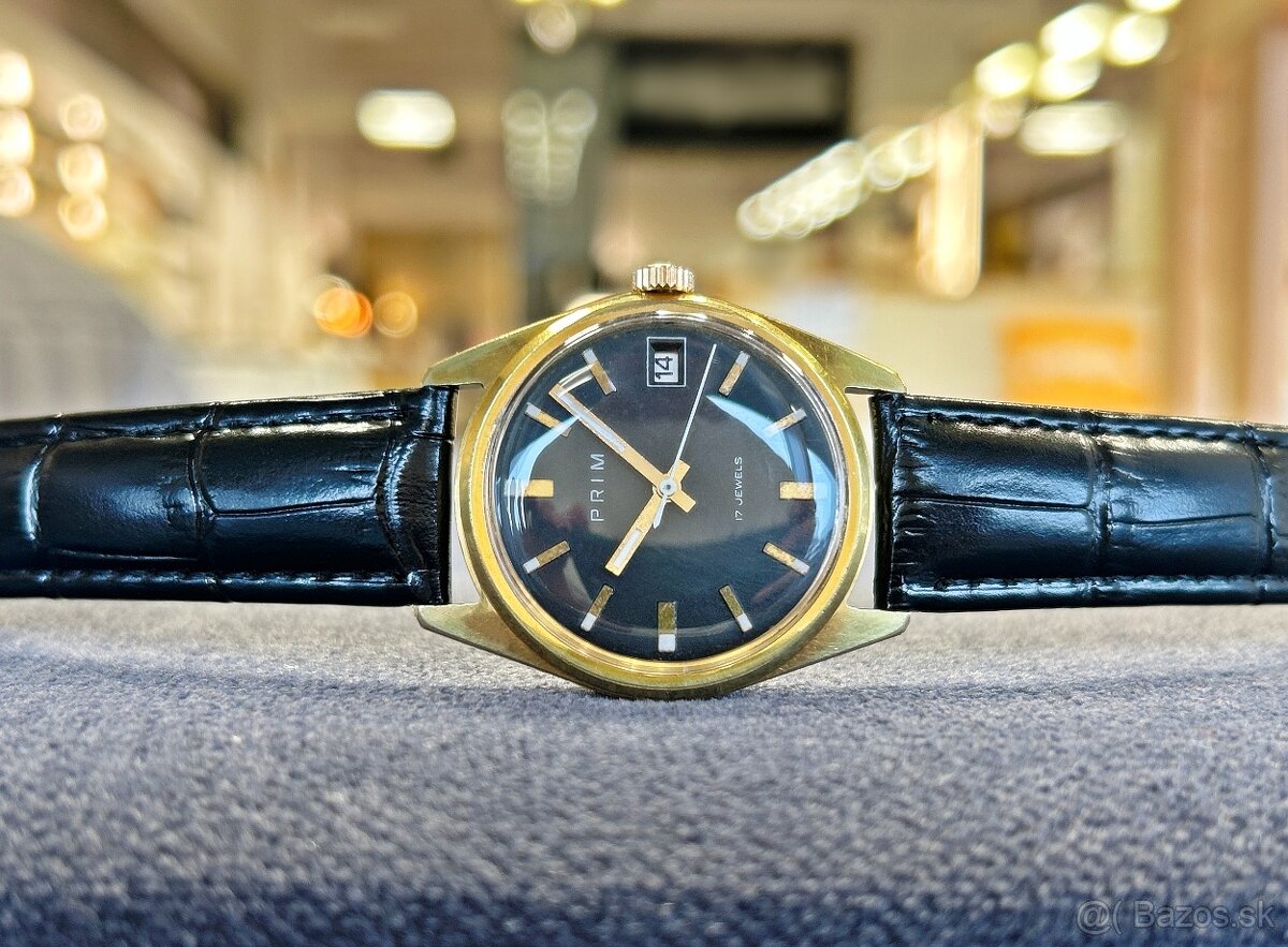 Československé Retro Vintage Mechanické hodinky PRIM Čierne