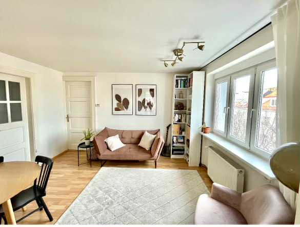 Prenájom 2 izbového bytu na ulici Dobrovského Bratislava I