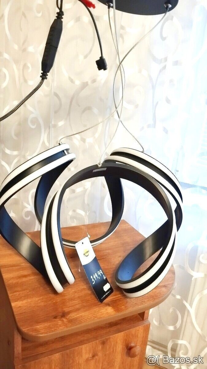 Luxusný luster s diaľkovým ovládaním