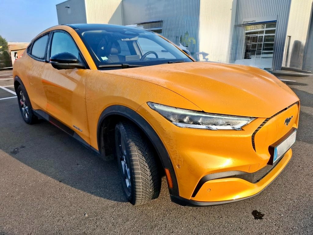 Ford Mustang Mach-E 75,7 kWh RWD STD za 31.490 € s DPH