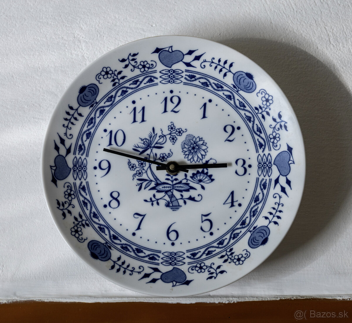 retro nastenne hodiny