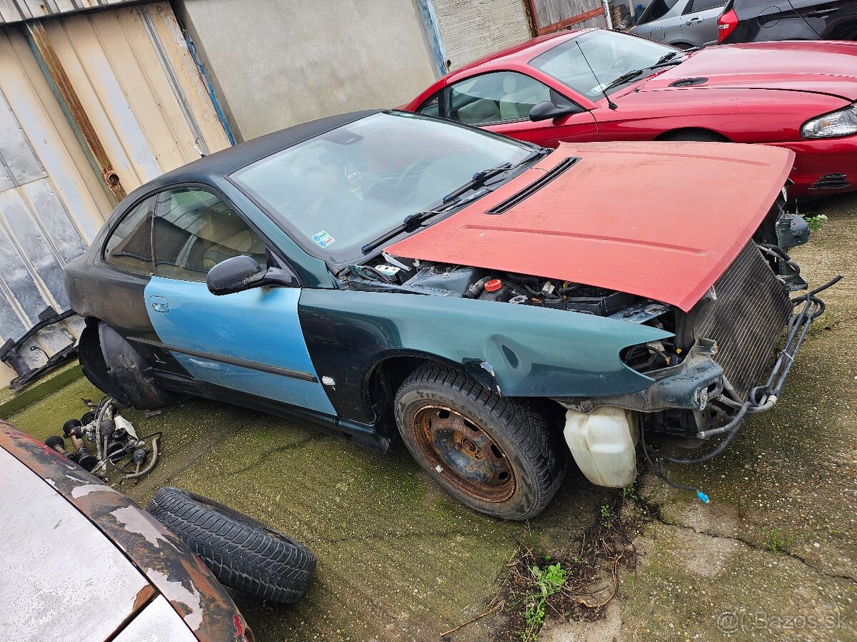 Rozpredám na diely... Peugeot 406 coupe