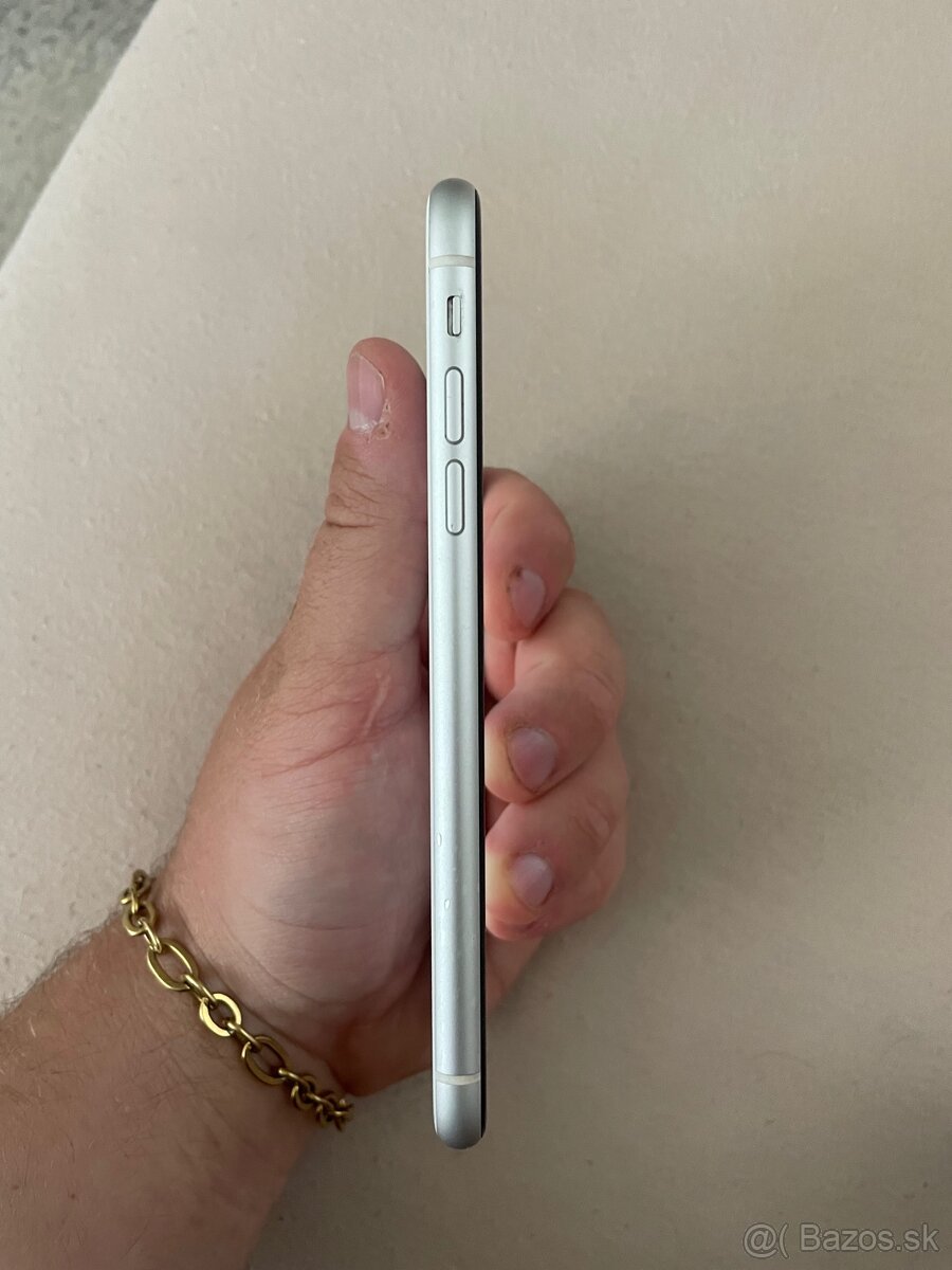 iPhone XR 64gb