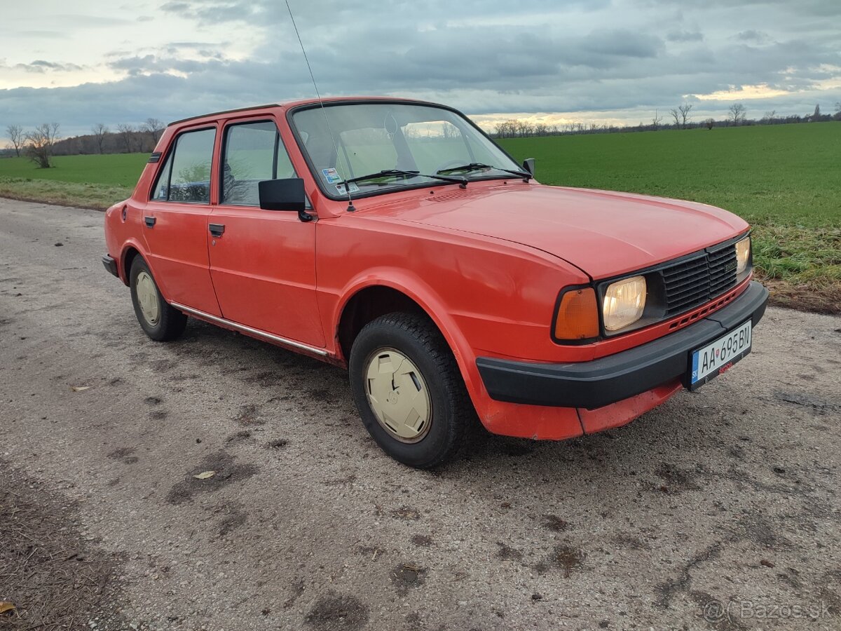 Škoda 120