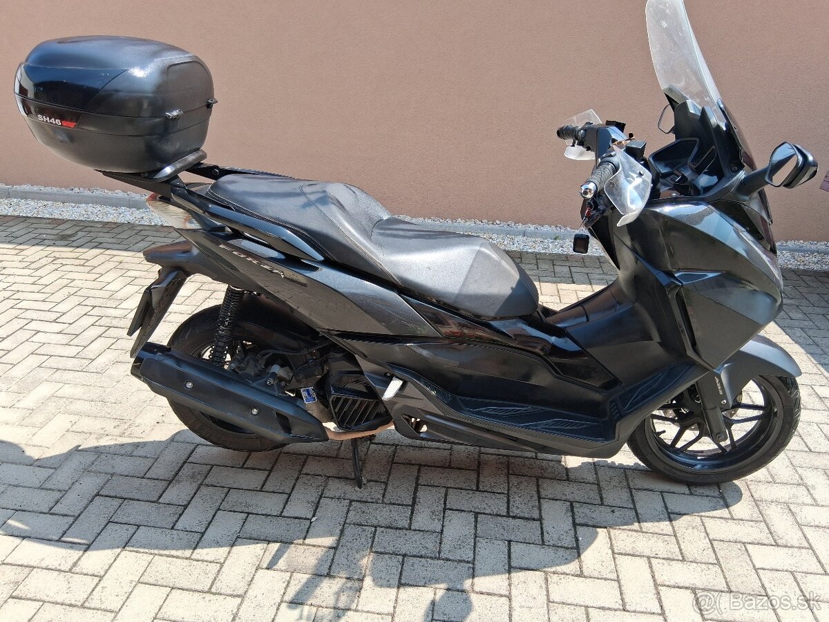 Honda forza 125